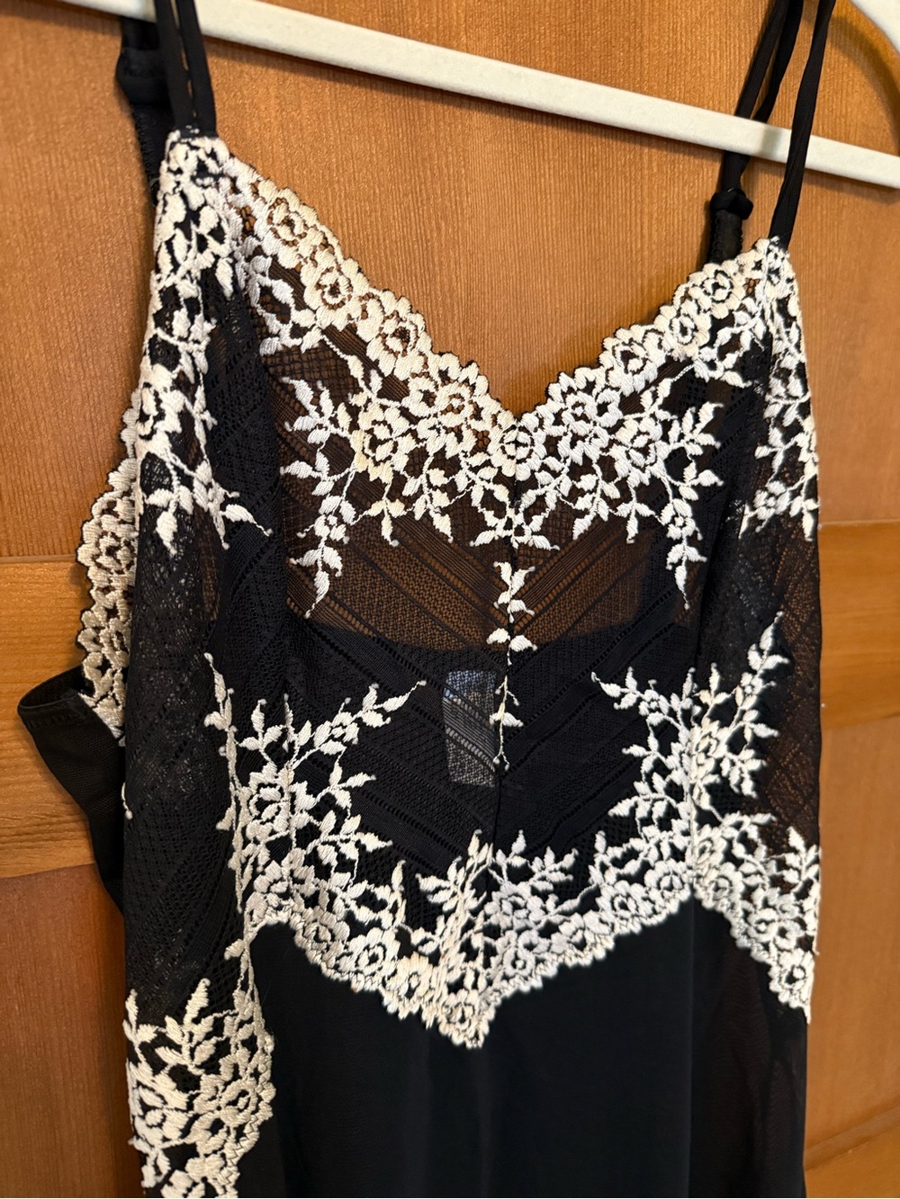 Wacoal Slip/lingerie Black Cream FloralTrim Large - Picture 2 of 4